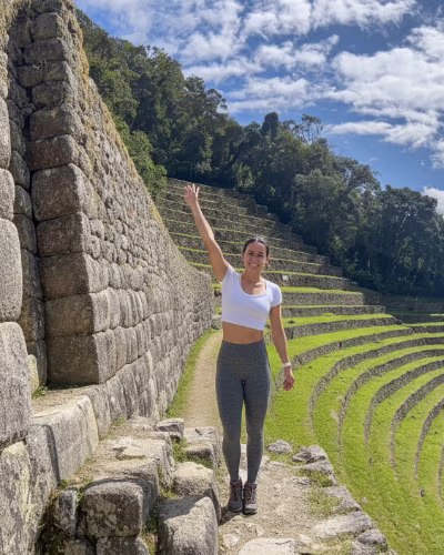 Senderistas en el Camino Inca cerca de Wiñay Wayna